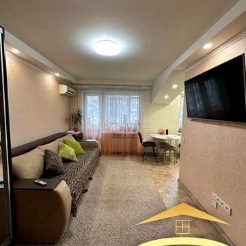 Продаж 2-к квартири-студії в ЦЕНТРІ міста