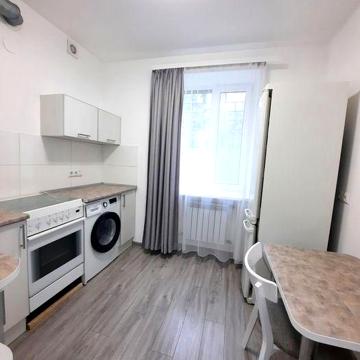 Продам 3 квартиру КАП. РЕМОНТ ул. Антона Незолы (ул. Таганская)
