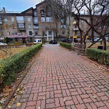3х на пл.Маяковського, 83кв.м