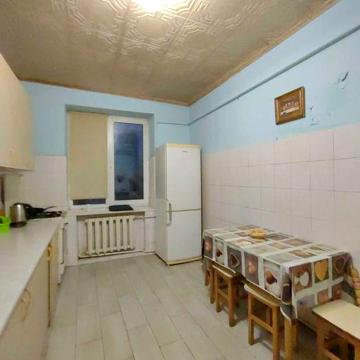 Продаж 3 кім квартири в ЦЕНТРІ, підходить для комерції