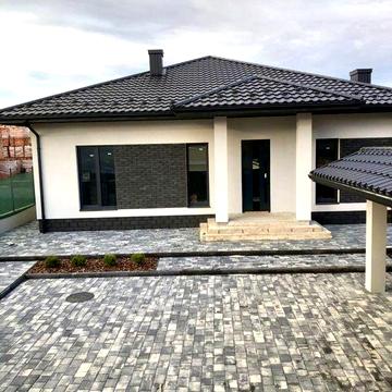 Продається 1-поверховий будинок у В. Кучурові (р-н Годилівської школи)