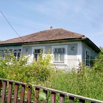 Продам будинок в селі Ожево,Чернівецької обл.Сокирянський р-н.