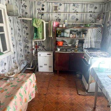 Продам хозяйский дом в г. Верховцево
