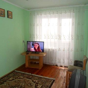 Продам 2-кімнатну квартиру в Іваничах