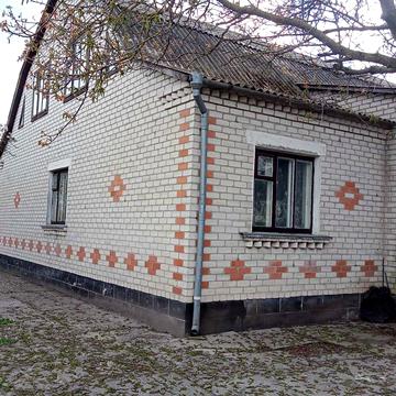 Продам будинок в селі Дубове.