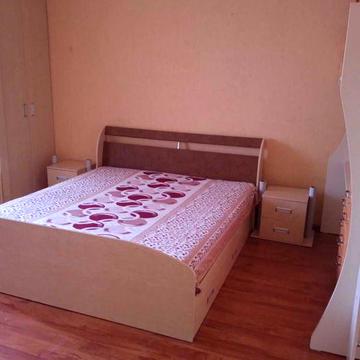 Можна на 1-2 місяці. Здам в гарному стані 2х кімн кв, центр