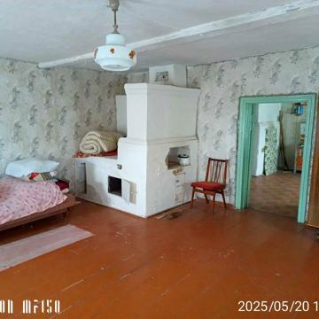 Продається будинок в селі Юхнове