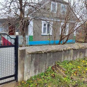 Продається будинок  в с.Сахкамінь
