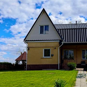 Центр міста ! Окремий  будинок з малівничем панорамним видом