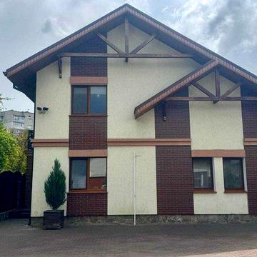 Продається Элітний Приватний Будинок в Центрі Міста