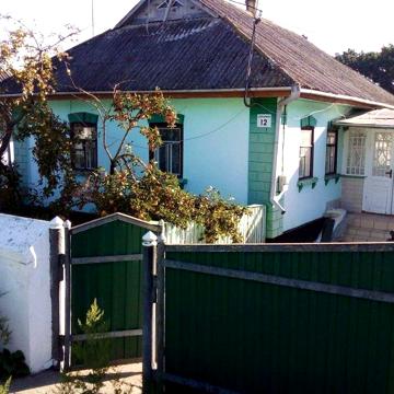 Продається цегляний будинок с. Дерибчин | 3 кімнати | 15 соток землі
