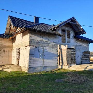 Будинок(незавершене будівництво)