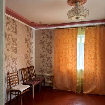 Продам будинок в центрі міста Красилів