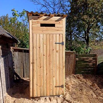 Продам дім / дачу за містом біля річки та озер