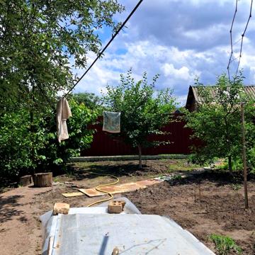 Здам пів.будинку (р-н Новомиколаївка)