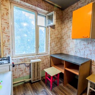 Продается 3 -х ком .кв. Лесной проспект 20