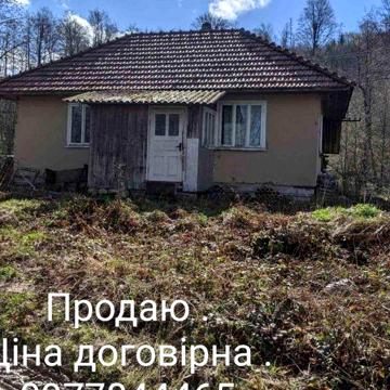 Продаю дачу,а також можна під забудову .