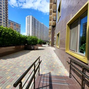 Продам квартиру на Жемчужной Кадорр 5Жемчужина