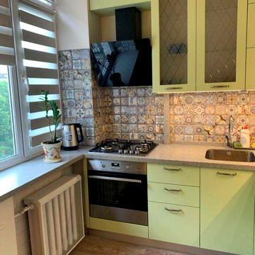 продам 3 кімнатну, Печерські Липки, Центр, Шовковична 13/2  Газ, Ліфт