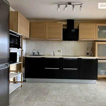 Продаж 2к Квартира Поля вулиця