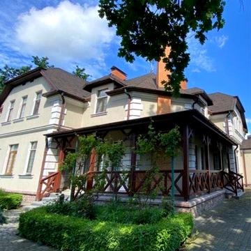 Сдам дом с басейном Козин Конча Заспа