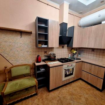 Продаж однокімнатной квартири вул.Перова