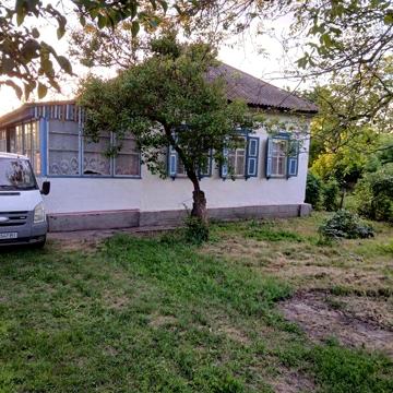 Будинок село Гельмязів Золотонішський район 28 км від Золотоноші