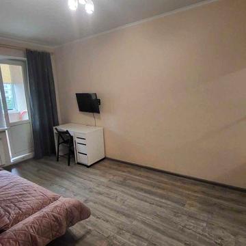 1кім Авторинок. Райдужна 41. Гарний ремонт. Здається вперше. 3 поверх.
