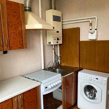 О.Поля ,низ Кирова сдам 2 ком квартиру