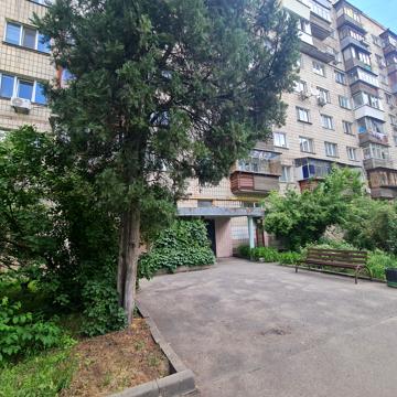 Русанівський бульв., 4