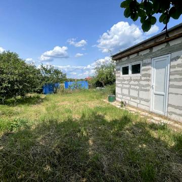 Продам дачу в місті  на Других Садах! Без комісії