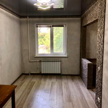 Вадима Гурова вул. (Постишева), 37