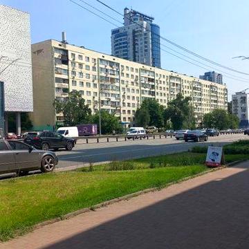 2К, Берестейський проспект, метро Політехнічний