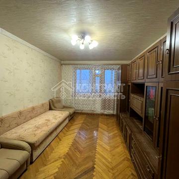 Науки просп. (), 28