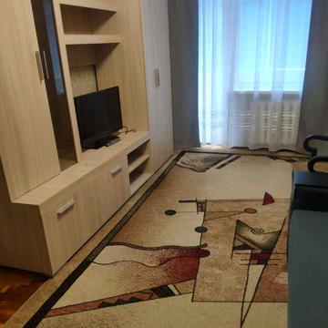Сдам 2 квартиру РЕМОНТ ул. Северокольцевая р-н Варуса