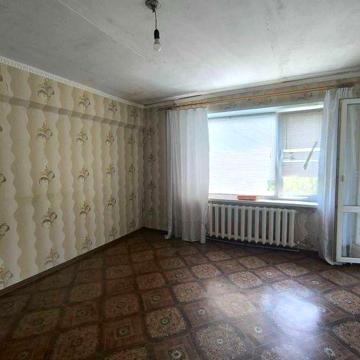 Сдам квартиру на 12 квартале, ул. Гладкова. БЕ3 мебели и техники.