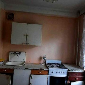 Продам 2-х комнатную квартиру "Роддом"