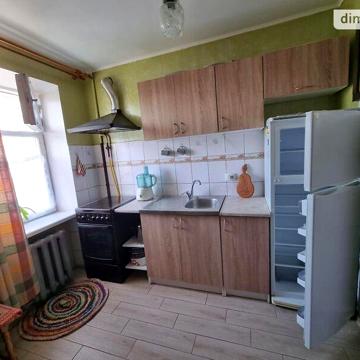 Довгострокова оренда 1к Квартира Повітряна вулиця