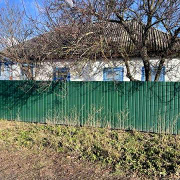 Без %%% Продаж будинку з землею в центрі с. Семиполки