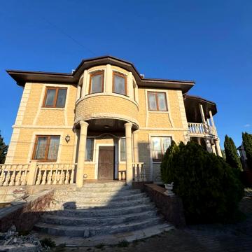 None 220000 USD