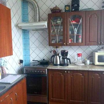 3х комн.кв.в 16-ти эт. доме 524 м/р ул.Непокоренных (Героев труда).