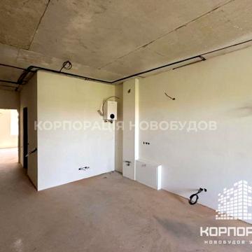 Центр! Продаж 2-км квартири, чистовий ремонт, поруч пл. Ш.Петефі