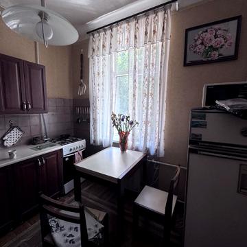 Зоологічна вул., 6