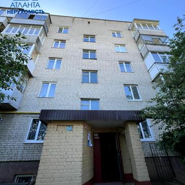 Гетьмана Мазепи вул., 2