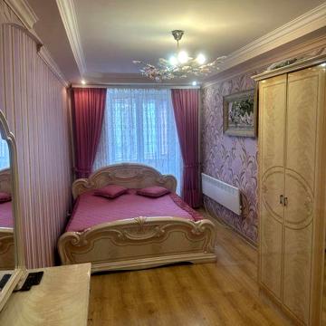 Продам 3-х кімнатну квартиру поруч з автовокзалом.