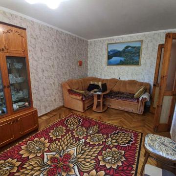 2-кімнатна квартира, ПЗР, вул. Героїв Майдану, 8