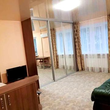 Сдам однокомнатную квартиру на Артёма 28