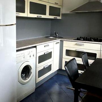 ХОЗЯИН 5/9, 2х комнатная, мебелированная,   центр Хортицкого района