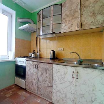 Здаю квартиру метро Святошин, вул.Жмеринська 22