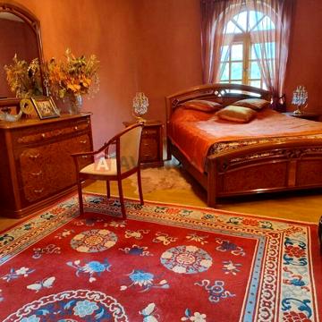 Продаж 5к Квартира Савченка Юрія вулиця